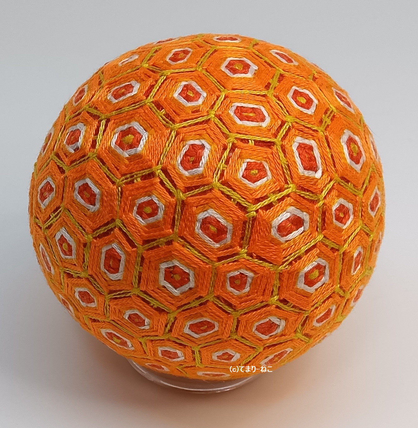 手毬猫の店 てまり「鹿の子模様」橙 6cm 手まり 手毬 手鞠 四季の飾り物