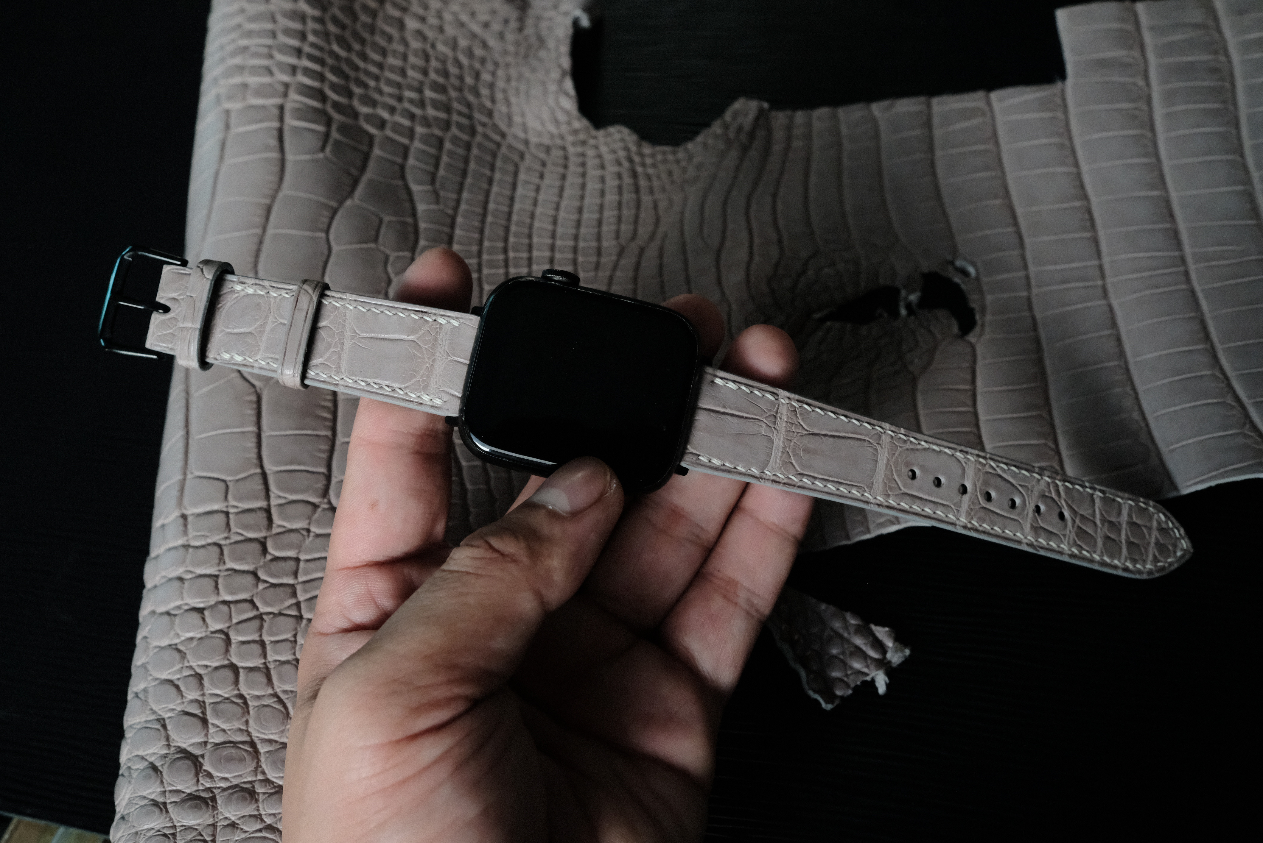 高級革時計ベルトワニ革時計ベルトアップルウォッチ時計バンド