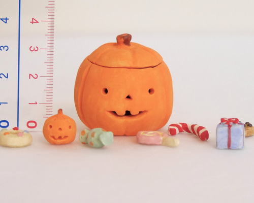 スヌーピー ハロウィン　容器　小物入れ　陶器　かぼちゃ 未使用品】スヌーピー ハロウィン 陶器 スヌーピー ハロウィン