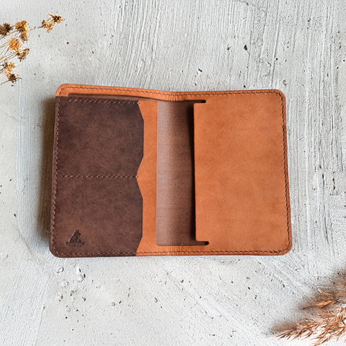 パスポートケース 本革 ｲﾀﾘｱﾝﾚｻﾞｰ Brown ブラウン その他ケース