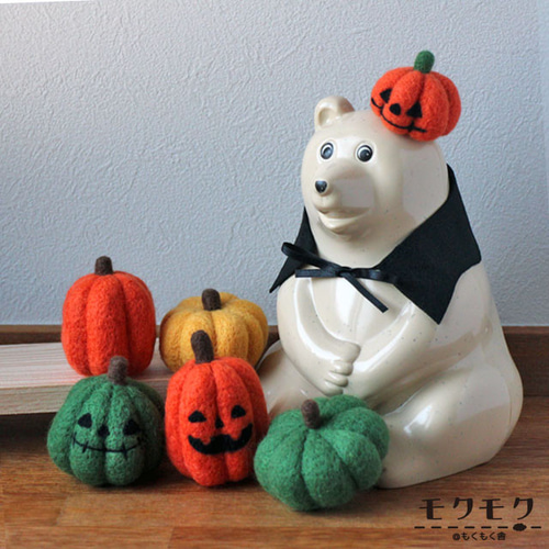 しろくま貯金箱&ガチャ　ハロウィン　魔女3点セット しろくま貯金箱 ハロウィン3点セット - メルカリ