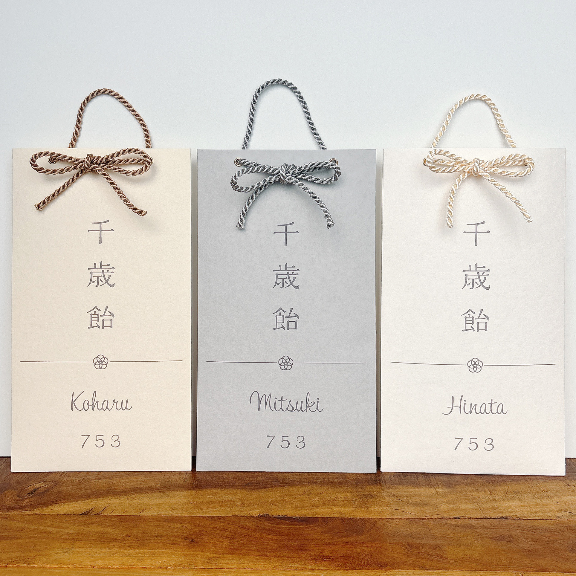 moon　｜　飾れる千歳飴袋 moon ｜ 飾れる千歳飴袋 Chitoseame bag | moon+cloud