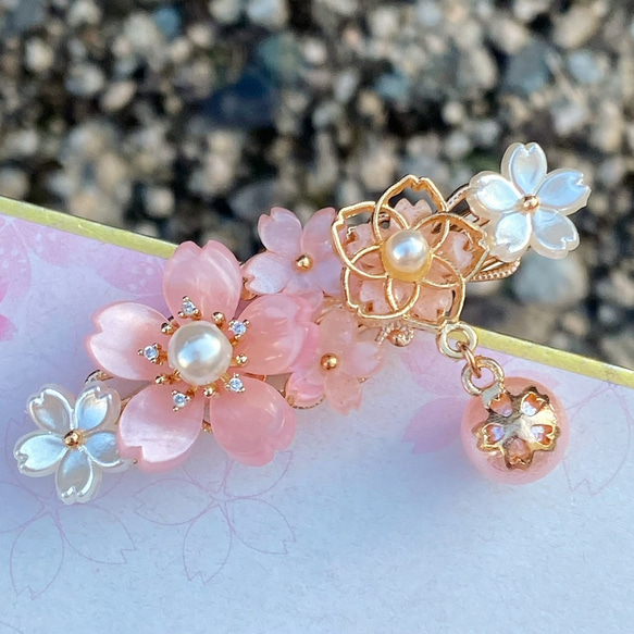展示中です。さくら色のヘアクリップ 展示中です。さくら色のヘアクリップ