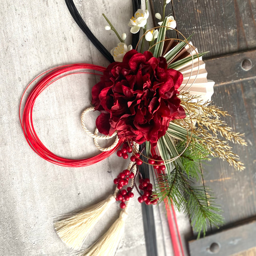 ☆和モダン お正月飾り 水引飾り 深紅の芍薬♪ しめ縄・しめ飾り aki