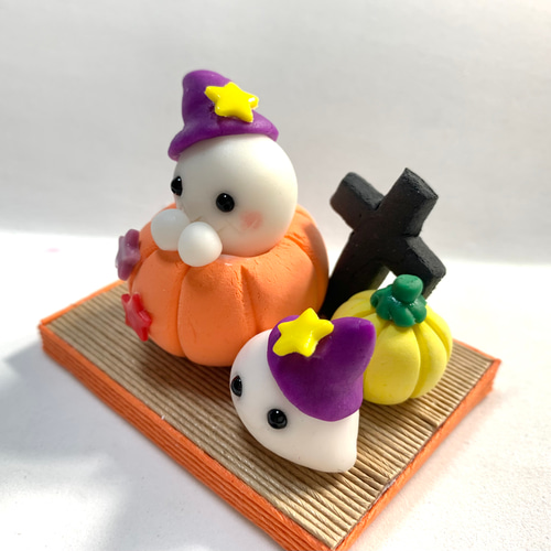 ☆ハロウィンのかぼちゃinおばけちゃん (受注生産) 樹脂粘土