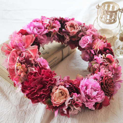 ずっと飾れる♡ローズピンクの華やかリース/クリスマスリースにも