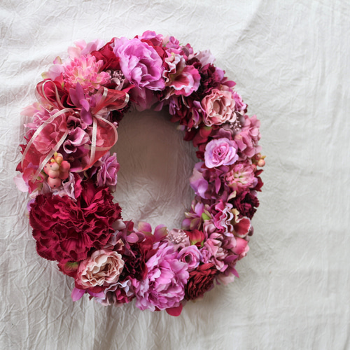 ずっと飾れる♡ローズピンクの華やかリース/クリスマスリースにも