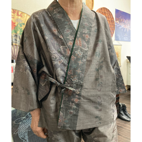 上質 本マルキ(10マルキ)大島紬の作務衣 着物リメイク セットアップ 