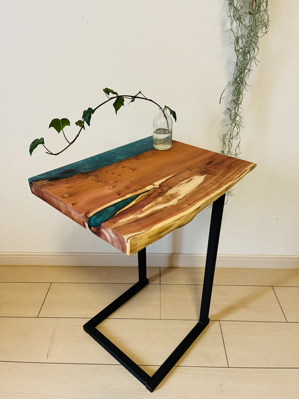 ソファテーブル レジンテーブル サイドテーブル 銘木 一位 サイド