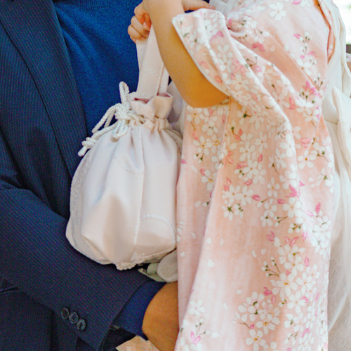 七五三 》ころんと巾着バッグ ピンク 桜 花柄刺繍 かすみそう 七五三