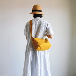 「Everydayショルダー」ショルダーバッグ/斜めがけ/マスタード8号帆布【受注制作】 4枚目の画像