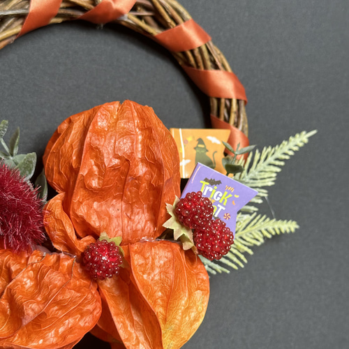 おばけパンプキン＆木の実たくさんの　オレンジ系ハロウィン造花リース おばけパンプキン＆木の実たくさんの オレンジ系ハロウィン造花リース