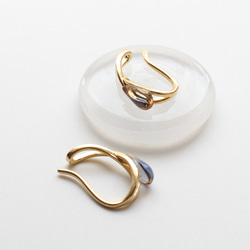 2個セット｜上品な輝きのヴィンテージガラスのイヤーカフ［インディゴ/アンバー］　 7枚目の画像