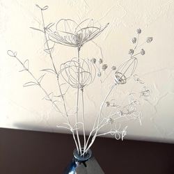 【受注制作】白いお花の花束　　ワイヤーアート　ワイヤークラフト 2枚目の画像