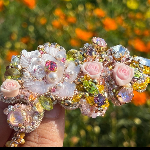 【kaesa】オートクチュール刺繍　トゥシューズ・四つ葉シルバーブローチ kaesa】オートクチュール刺繍 トゥシューズ・四つ葉シルバー