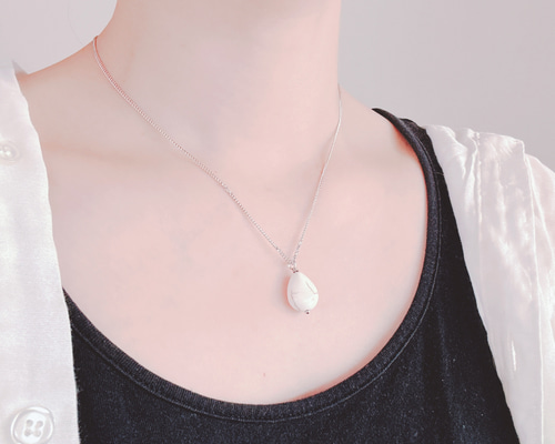 オーダーメイドペンダントトップ　 ホワイトオパール　ターコイズ　チェーンなし ホワイトターコイズ 天然石 華奢なシルバーチェーン ネックレス