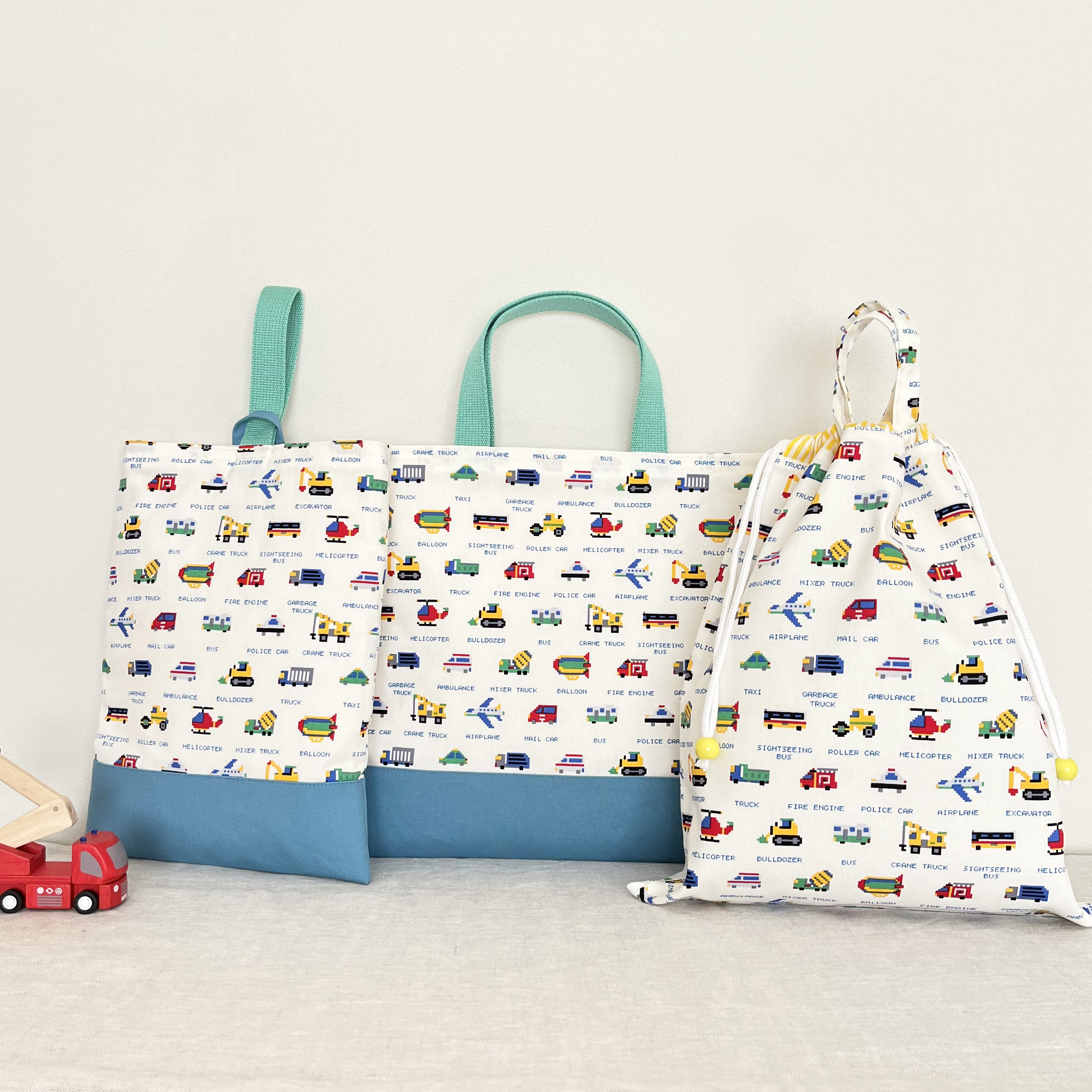 入園入学3点セット☆はたらく乗り物 オフホワイト