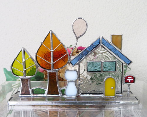 ステンドグラス お家と大きな木 ネコと風船 その他インテリア雑貨 pi