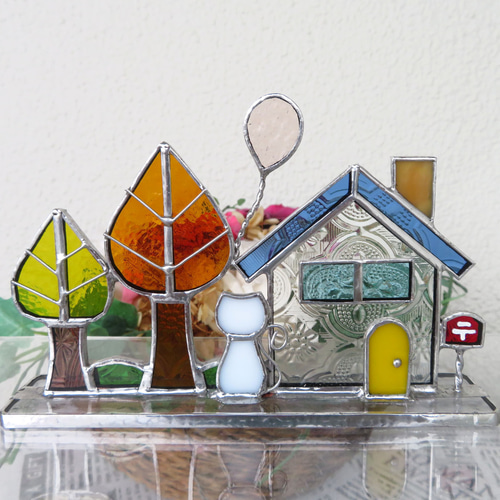 ステンドグラス お家と大きな木 ネコと風船 その他インテリア雑貨 pi