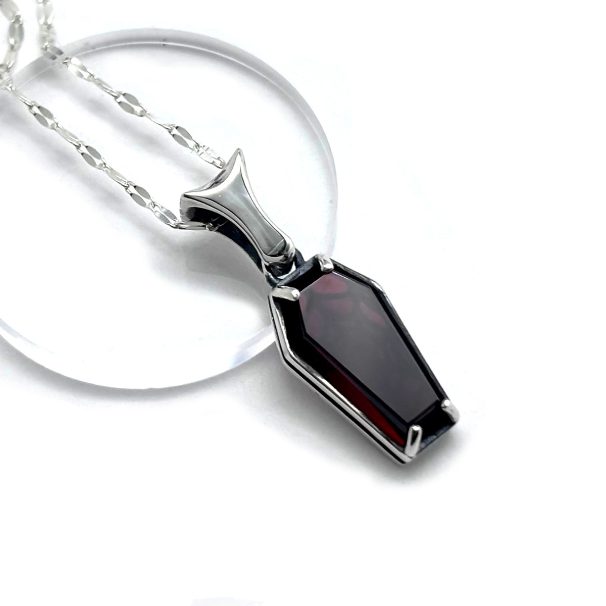 ガーネット 棺桶カット シルバー925 ネックレス｜ダークゴシック