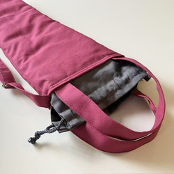 譜面台ケース（ラズベリー）〜持ち手付、肩紐付の譜面台バッグ〜　厚めキルト芯入りなので譜面台を守ってくれる♡ 16枚目の画像