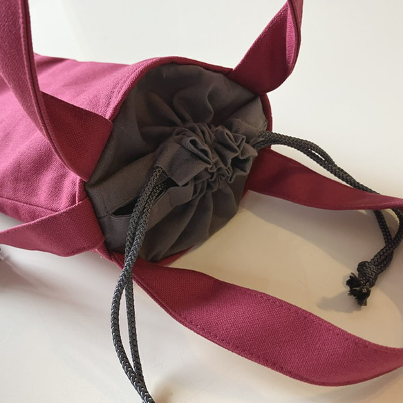 譜面台ケース（ラズベリー）〜持ち手付、肩紐付の譜面台バッグ〜　厚めキルト芯入りなので譜面台を守ってくれる♡ 10枚目の画像