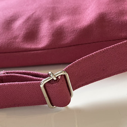 譜面台ケース（ラズベリー）〜持ち手付、肩紐付の譜面台バッグ〜　厚めキルト芯入りなので譜面台を守ってくれる♡ 9枚目の画像