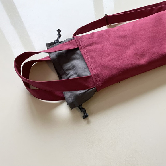 譜面台ケース（ラズベリー）〜持ち手付、肩紐付の譜面台バッグ〜　厚めキルト芯入りなので譜面台を守ってくれる♡ 8枚目の画像