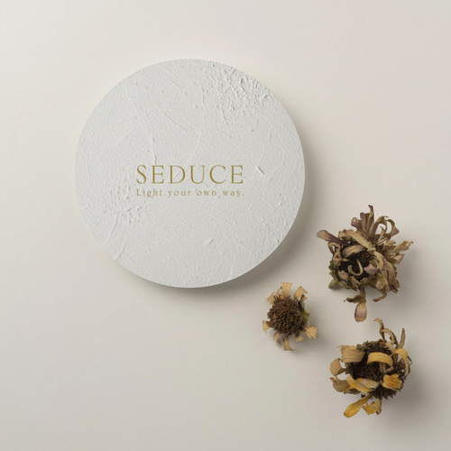 丸型のアクセサリー台紙／ピアス台紙【KK-1】／ショップカード☆名入れ