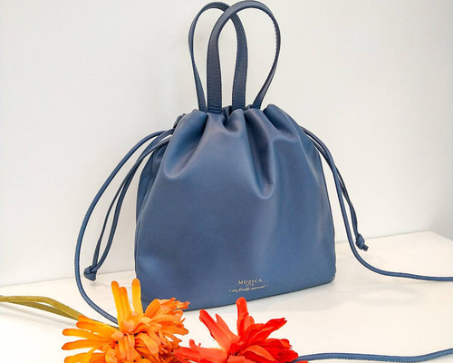 牛革】SWALLOW 持ち手付き巾着ショルダー〈3色展開〉 本革 牛革