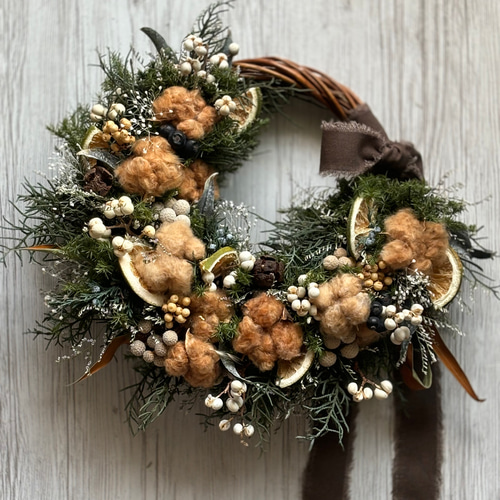 モコモコふわふわ コットンフラワーとグリーンのリース 《プリザーブド