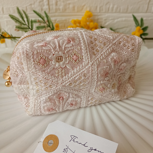 萩原様 インド刺繍 ボックスポーチ ハンドメイド インド刺繍生地