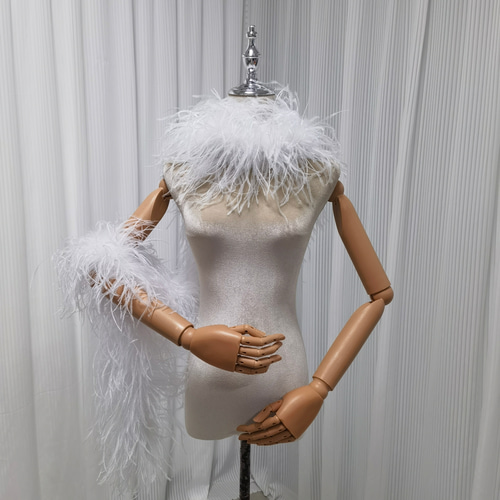 送料無料！デザイン感 フェザー オフホワイト 色直し 前撮り 花嫁  