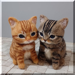 羊毛フェルト　ダラダラ招き猫にゃんこ　サバトラ猫ちゃん　猫 羊毛フェルト 猫 仲良し子猫ちゃん 茶トラ猫 キジトラ猫 ねこ