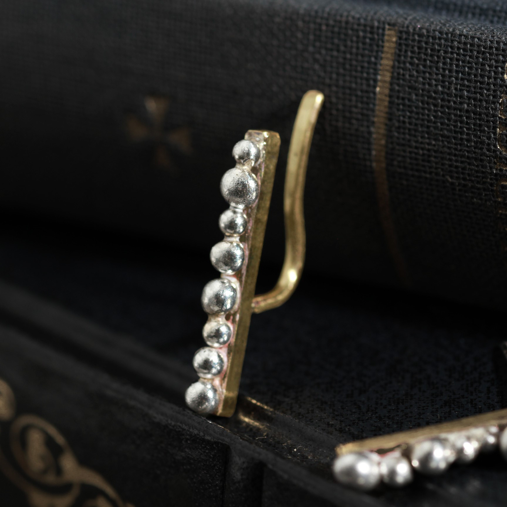 Silver Button Bar Earring　真鍮　ペア