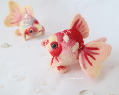 く*ん様 羊毛フェルト　羊毛絵画『河辺の夜桜』ハンドメイド　ウール刺繍 チ*コ様 羊毛フェルト 羊毛絵画『山郷の紫陽花』ハンドメイド