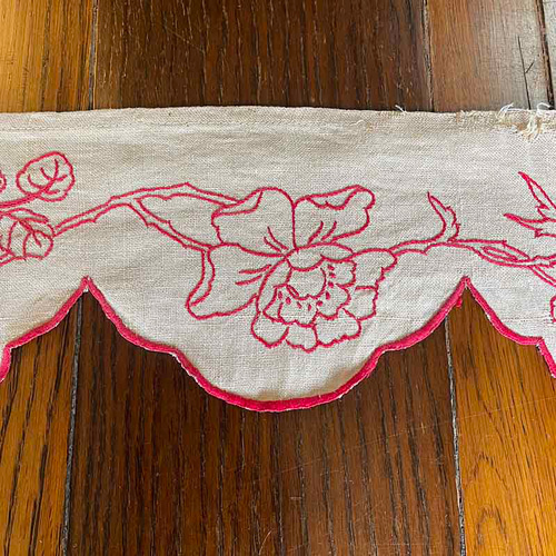 棚飾り トリム 赤糸刺繍 麻生地 フランス 植物刺繍 12cldr17 リボン