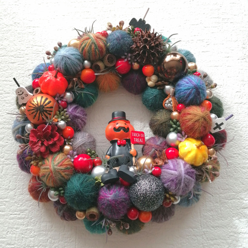 ハロウィン リース Trick or Treat Sale〜カラフルでほっこり☆毛糸玉のハロウィンリース(Trick or