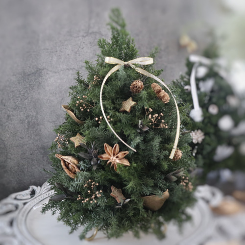 プリザーブドフラワー クリスマスツリー ❁ ゴールド ホワイト 冬支度