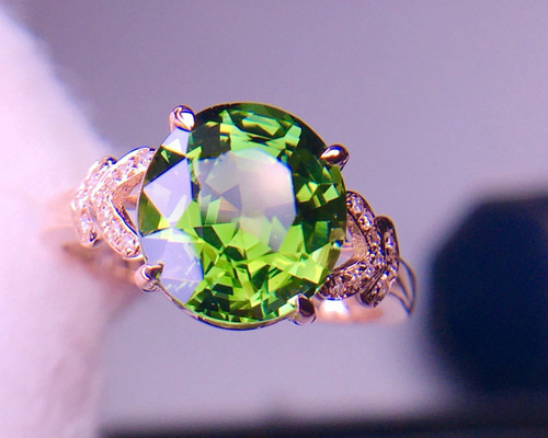 f10b2f7fb756a4fc1a3bfd8053d059