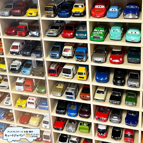 180台 ミニカー収納ケース マホガニ色全塗装 アクリル障子付 180台 ミニカー収納ケース マホガニ色全塗装 アクリル障子付