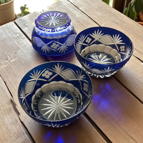 高品質＜3客セット＞切子 硝子 濃紺 青 小鉢 向付 3客 昭和レトロ