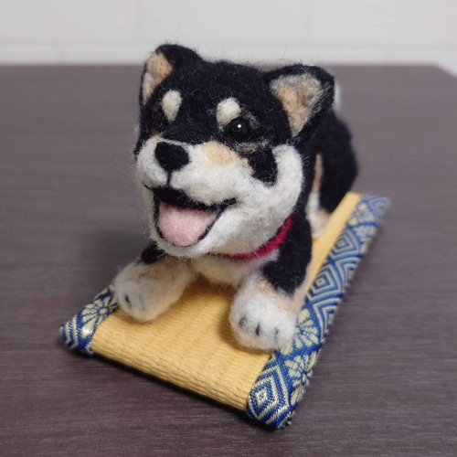 羊毛フェルト人形、犬、ハンドメイド 注文製作】羊毛フェルトハンドメイド柴犬ちゃん 羊毛フェルト moemo