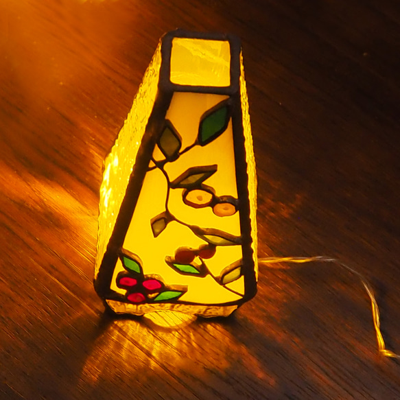 ステンドグラスのクリスマスキャンドル 18枚目の画像