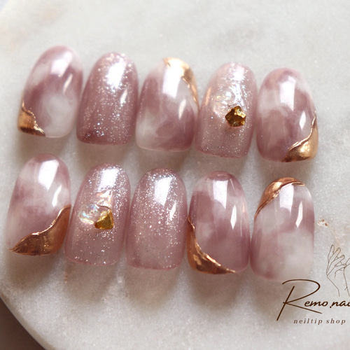 くすみピンクのニュアンスネイルチップ ウエディングブライダル