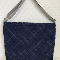 底角補強！キルティングショルダーバッグ　図書袋 2枚目の画像