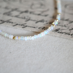 願いを叶う ウォーターオパールのブレスレット 10月誕生石　細め 3枚目の画像