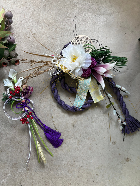 ＊2サイズ展開＊凛としたしつらえ・紫牡丹【単品ページ】//カラーとサンキライのお正月しめ縄飾り 7枚目の画像