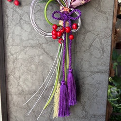 ＊2サイズ展開＊凛としたしつらえ・紫牡丹【単品ページ】//カラーとサンキライのお正月しめ縄飾り 5枚目の画像