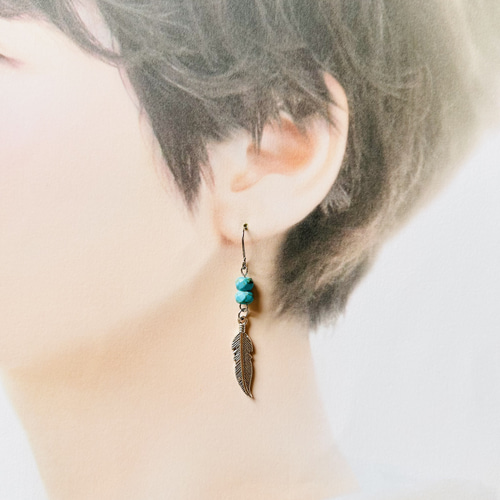 再販】ターコイズ フェザー 羽 シルバー ピアス /イヤリング/ニッケル